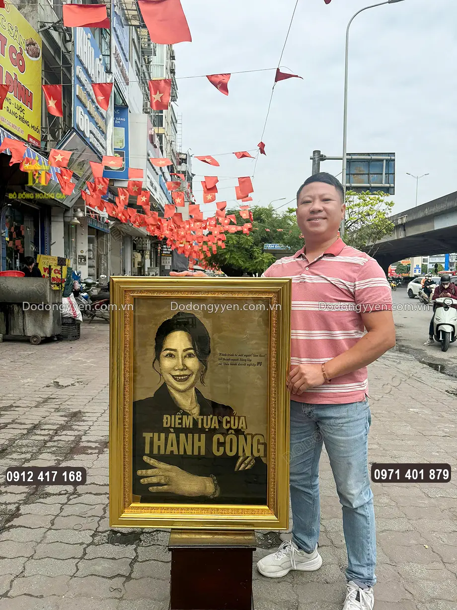 Từng đường n&eacute;t họa tiết được chăm ch&uacute;t tỉ mỉ